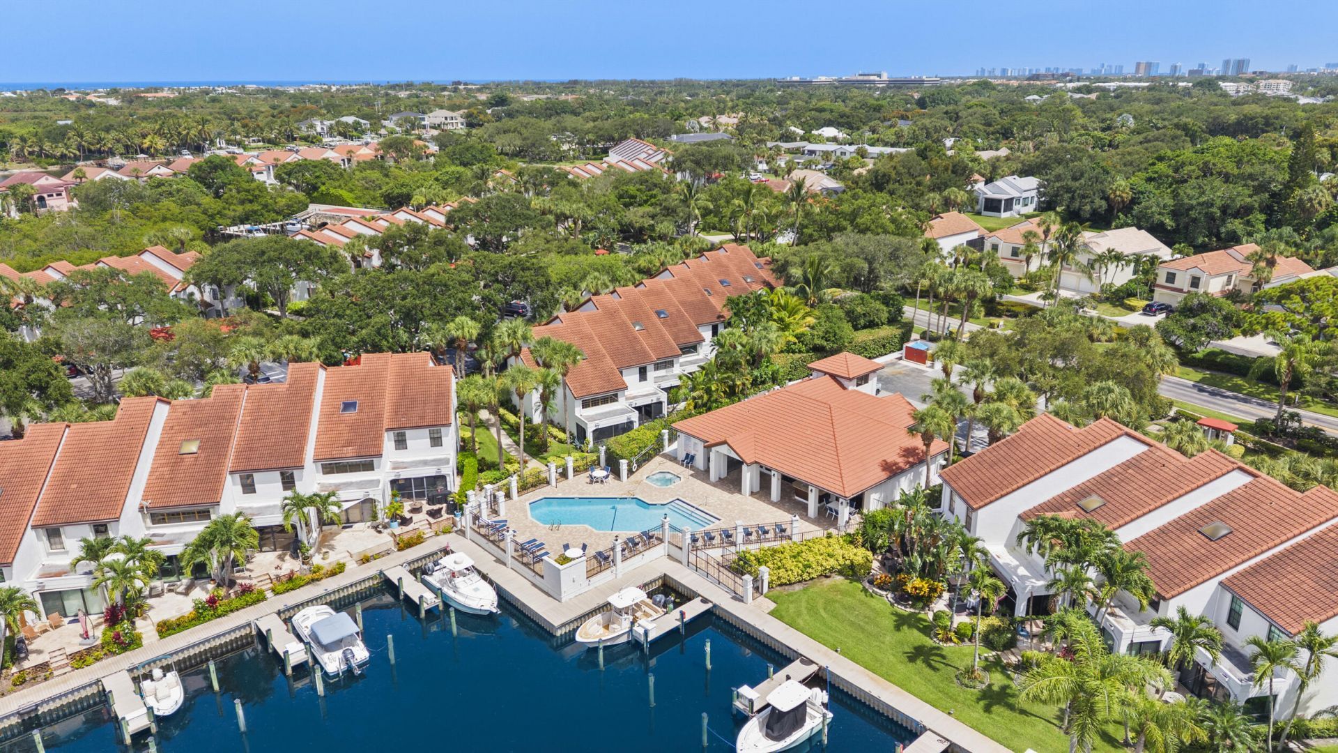 2359 Treasure Isle Drive, Unit 33, Palm Beach Gardens, FL 33410 Photo