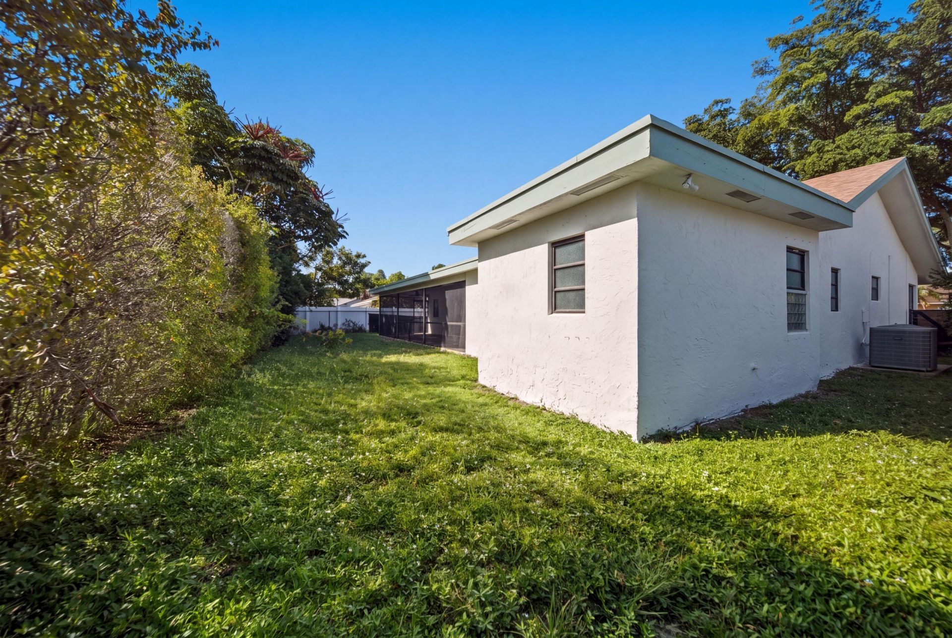 8114 Nutmeg Way, Tamarac, FL 33321 Photo