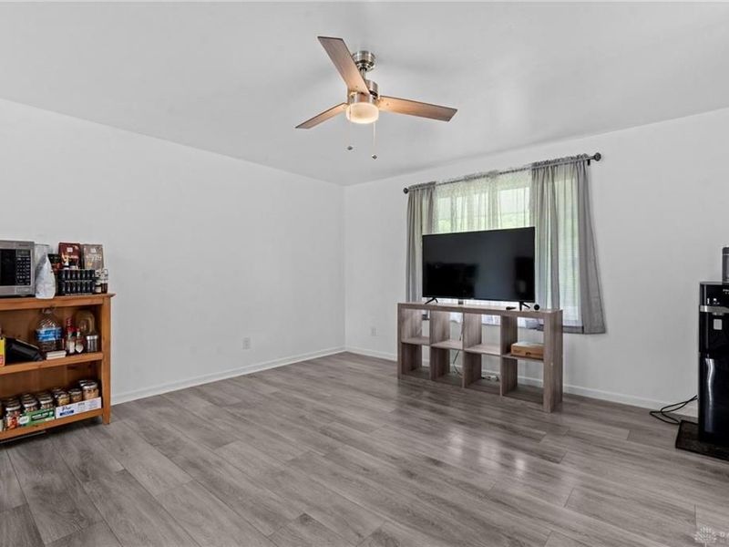 57 Fairfield Pike, Enon Vlg, OH 45323 Photo 8