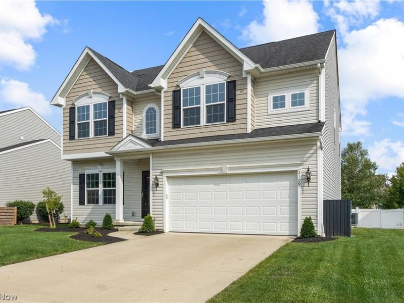 3109 Woodland Trail, Avon, OH 44011 Photo 2