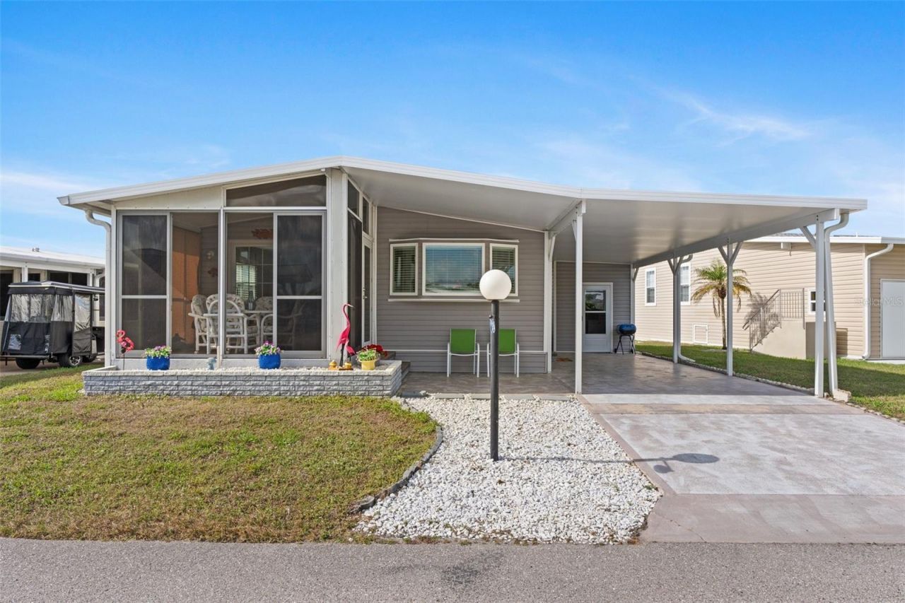 245 Martinique Road , North Port, FL 34287 Main Photo
