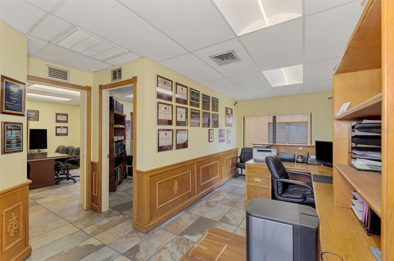 2831 Ringling Boulevard , Unit E214, Sarasota, FL 34237 Photo