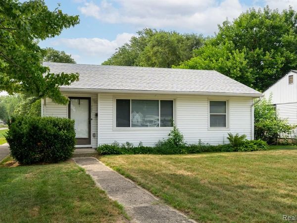 905 Sprague Avenue, Madison Heights, MI 48071
