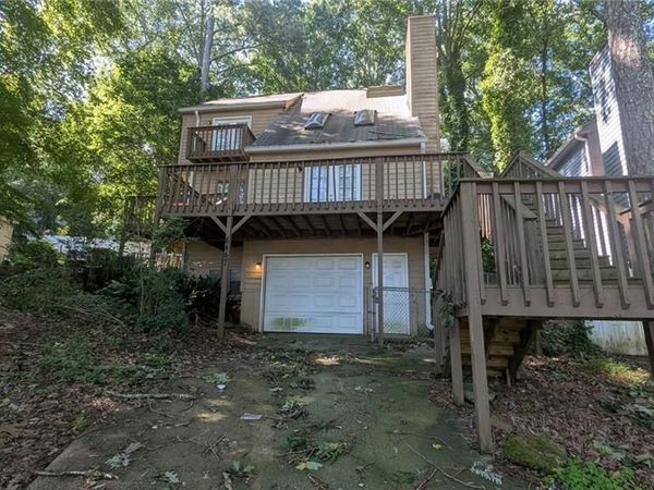 8447 Lake Drive, Snellville, GA 30039
