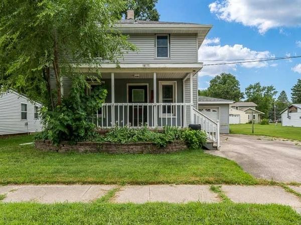 312 Burr Oak Avenue, SOUTH BELOIT, IL 61080