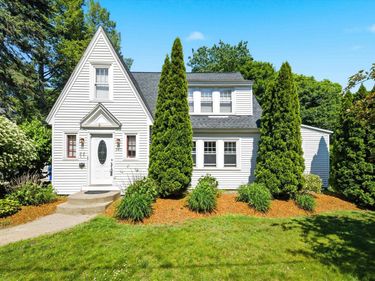 345 Coolidge Avenue, Unit 1, Manchester, NH 03102