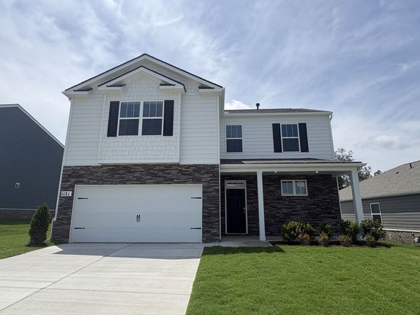 1121 Menge Avenue, White House, TN 37188