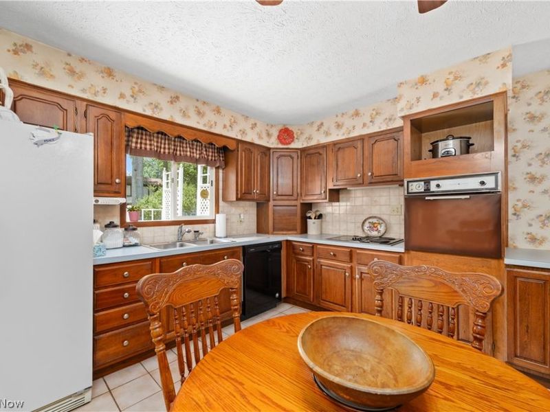 1502 Sanford Street, Vermilion, OH 44089 Photo 15