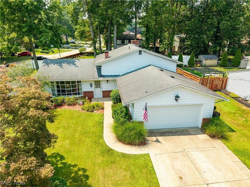 1502 Sanford Street, Vermilion, OH 44089 Photo 3