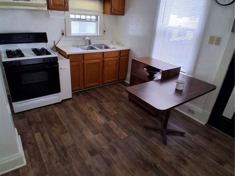 18658 Abby Avenue, Euclid, OH 44119 Photo 13
