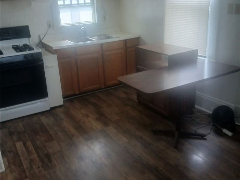 18658 Abby Avenue , Euclid, OH 44119 Photo 16