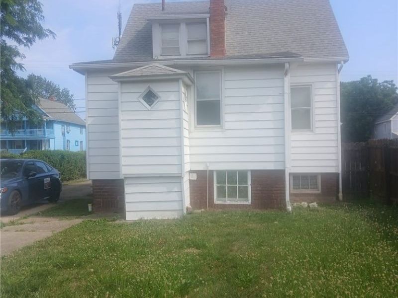 18658 Abby Avenue , Euclid, OH 44119 Photo 7