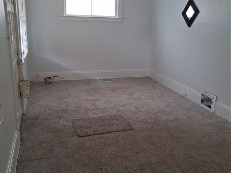 18658 Abby Avenue, Euclid, OH 44119 Photo 8