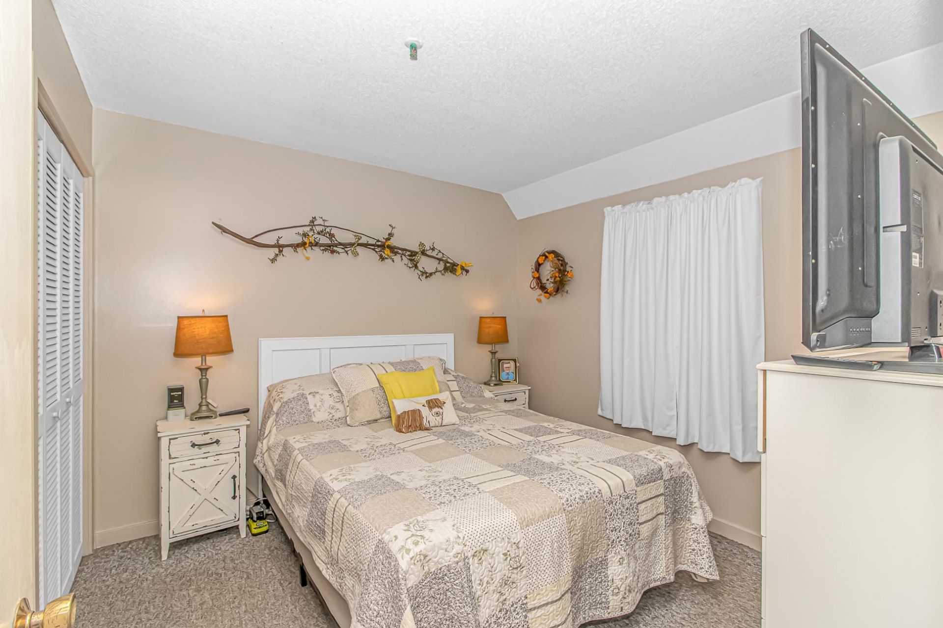 5905 S Kings Hwy.  Photo 13