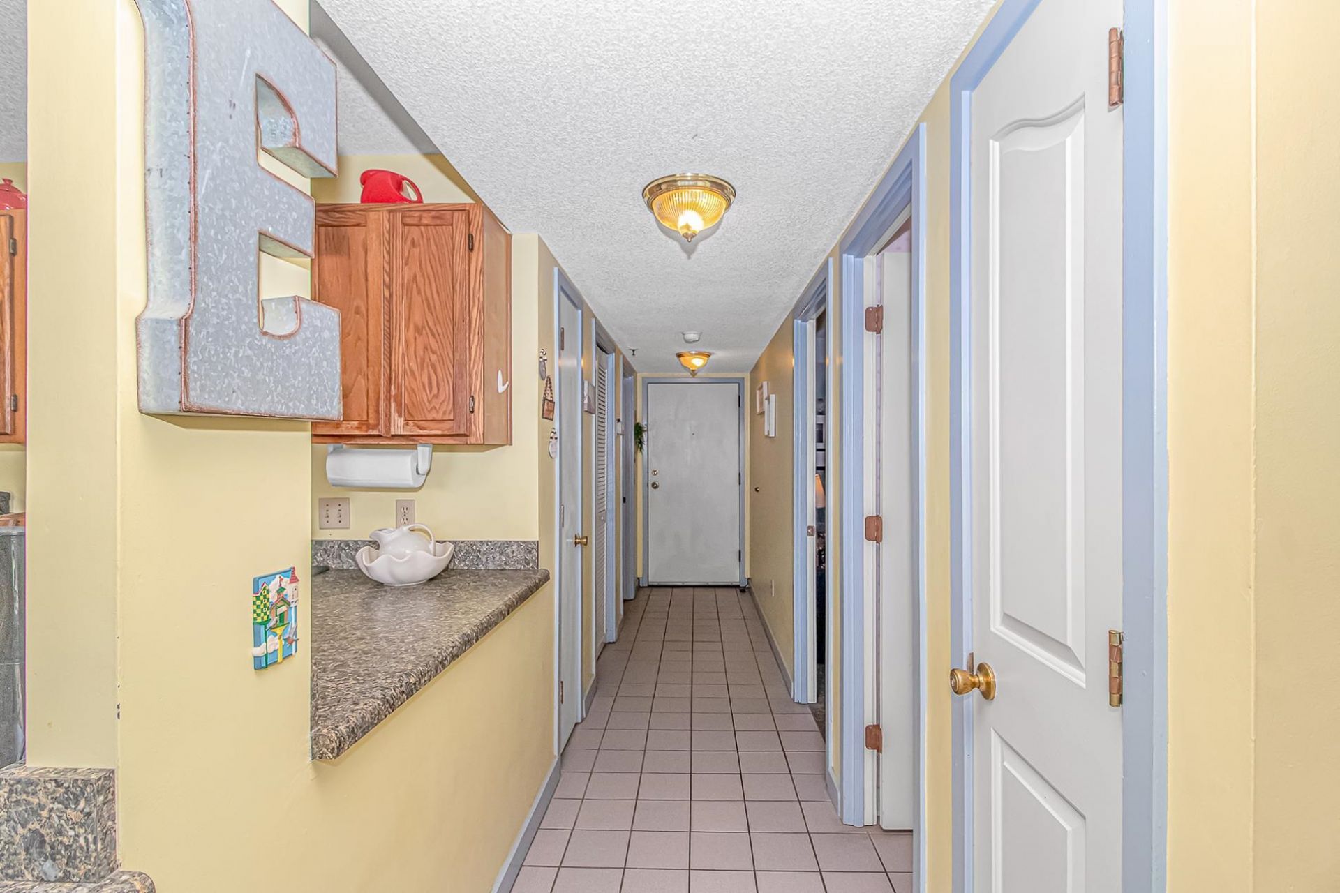 5905 S Kings Hwy.  Photo 4