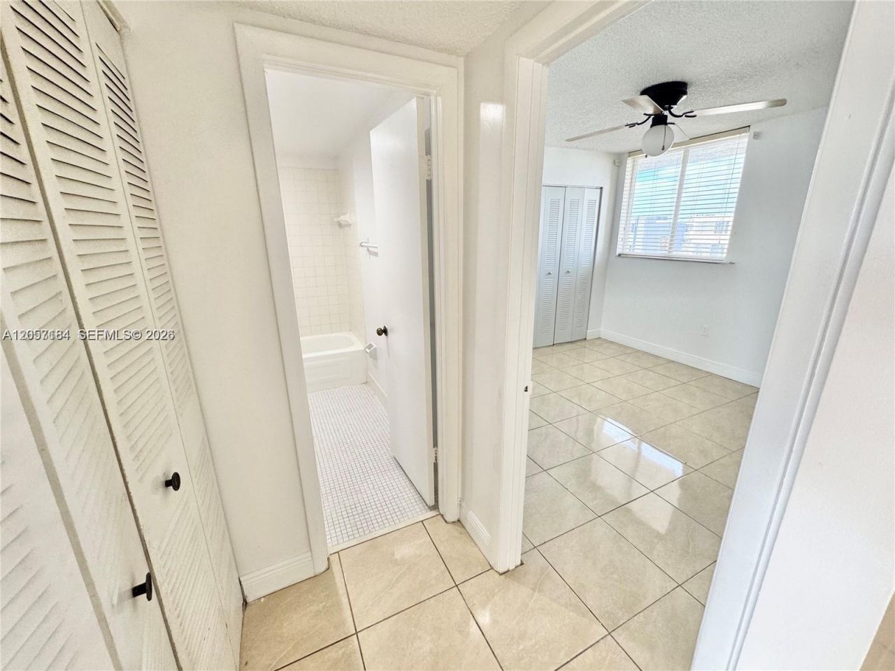 10090 NW 80th Ct , Unit 1542, Hialeah Gardens, FL 33016 Photo