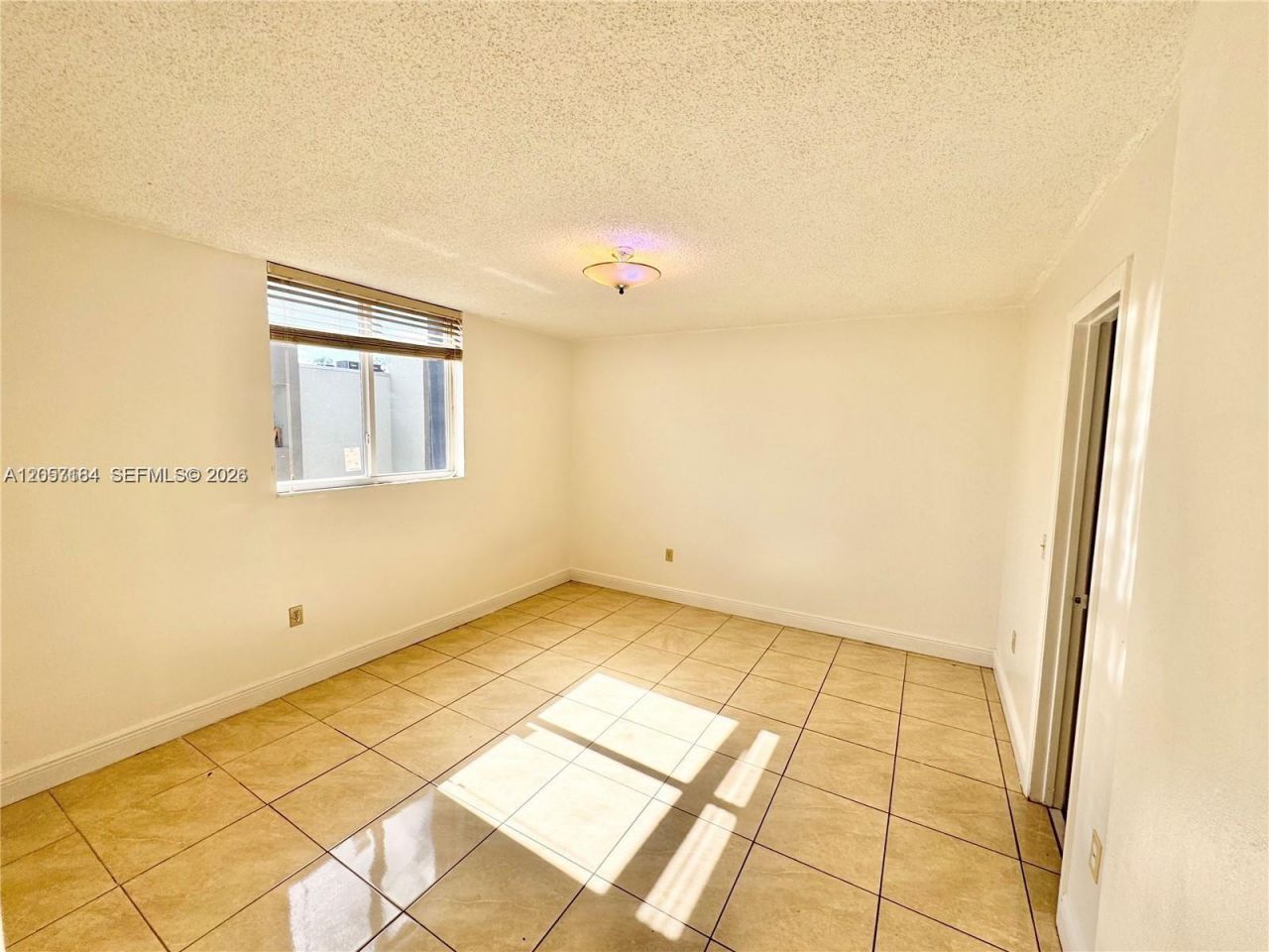 10090 NW 80th Ct , Unit 1542, Hialeah Gardens, FL 33016 Photo