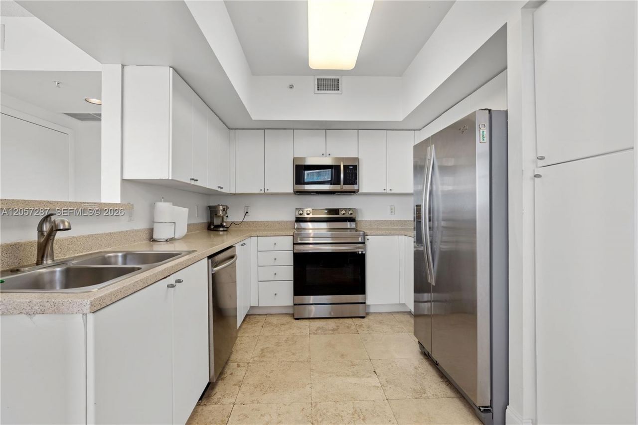 17375 Collins Ave , Unit 1108, Sunny Isles Beach, FL 33160 Photo