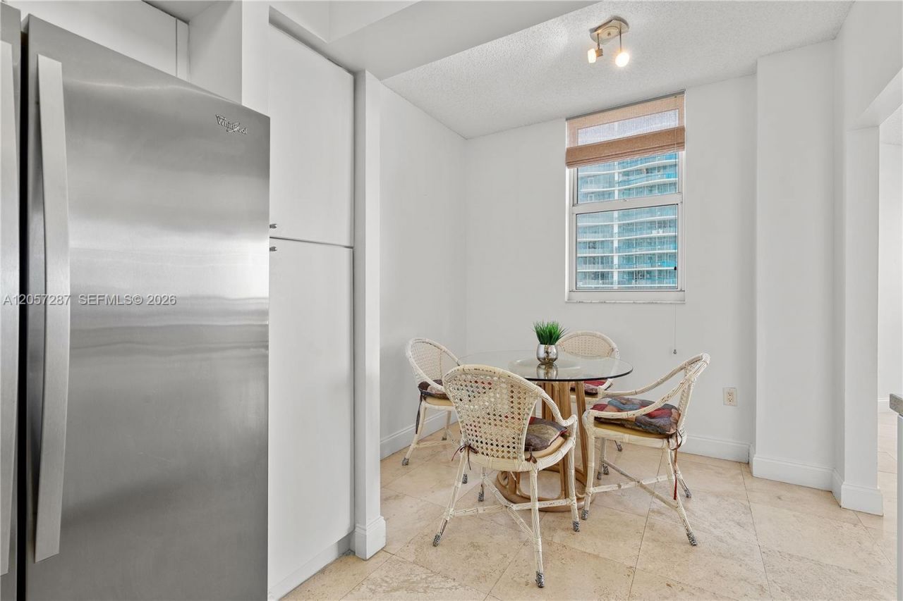 17375 Collins Ave , Unit 1108, Sunny Isles Beach, FL 33160 Photo