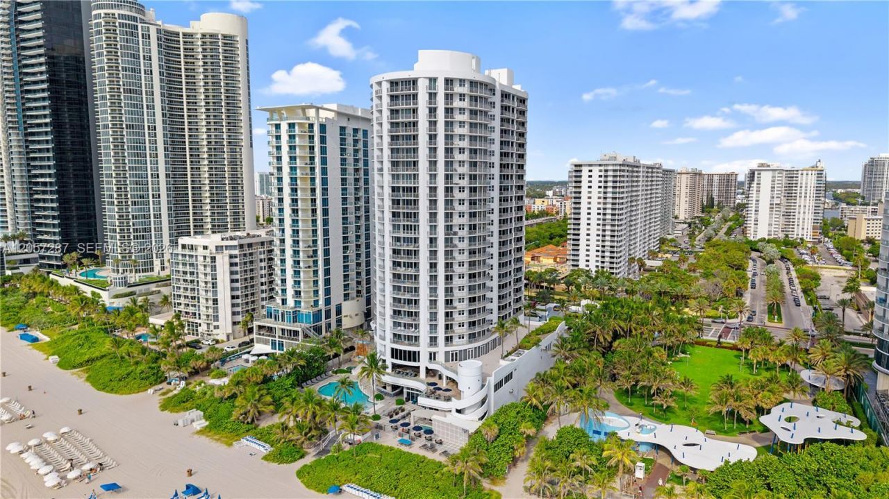 17375 Collins Ave , Unit 1108, Sunny Isles Beach, FL 33160 Photo