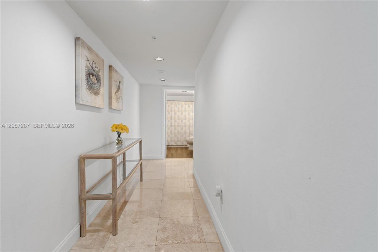 17375 Collins Ave , Unit 1108, Sunny Isles Beach, FL 33160 Photo