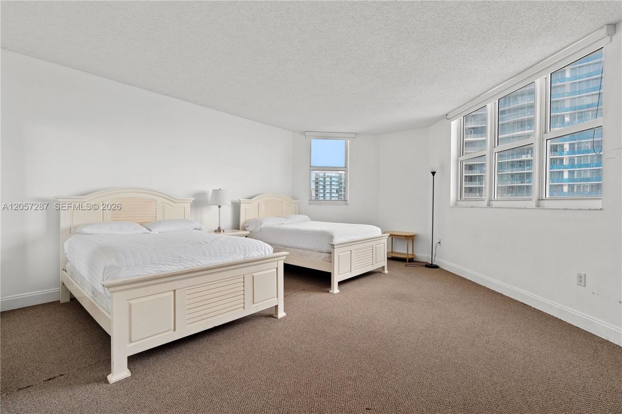 17375 Collins Ave , Unit 1108, Sunny Isles Beach, FL 33160 Photo