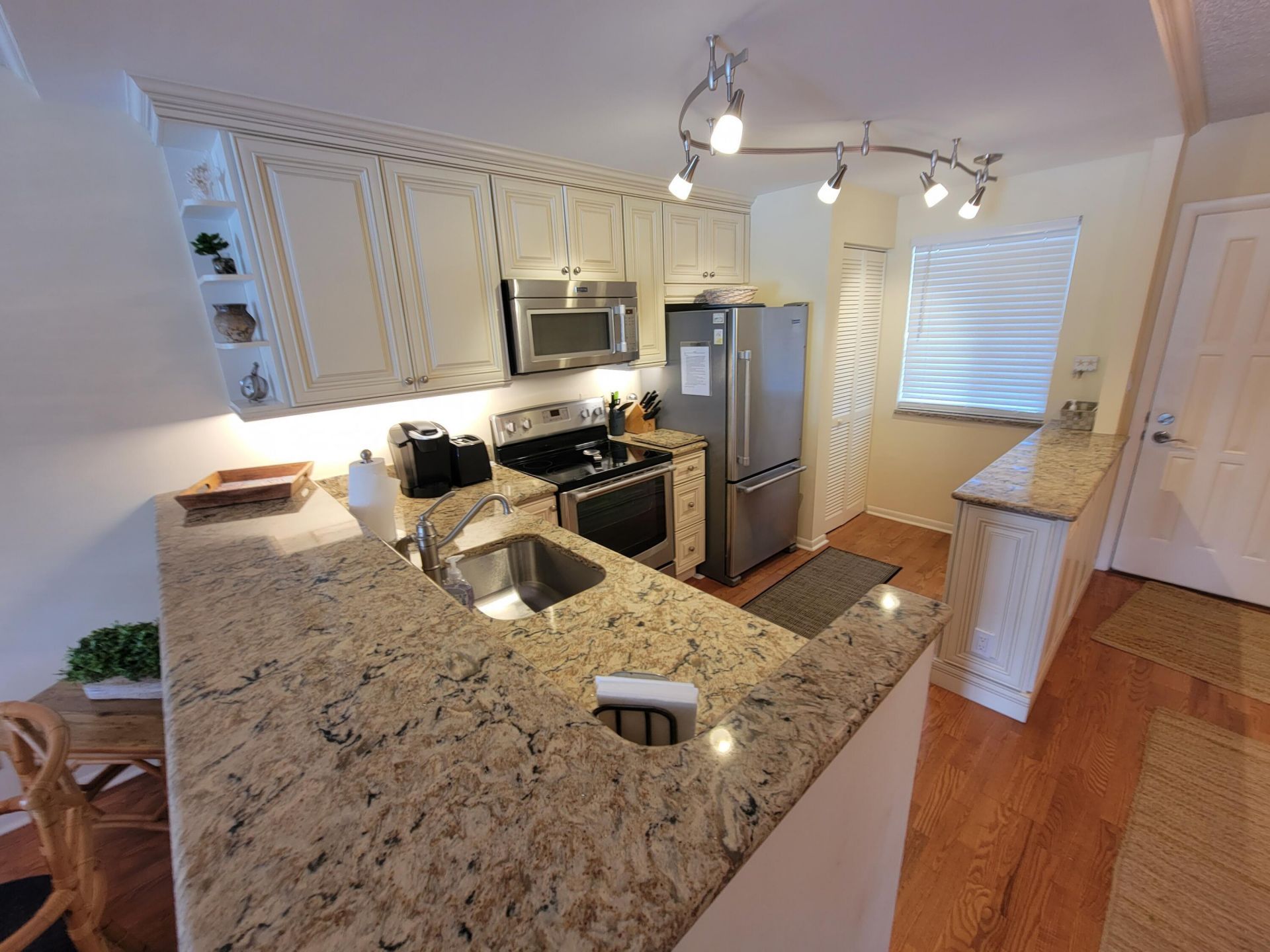 353 S Us Highway 1, Unit B207, Jupiter, FL 33477 Photo