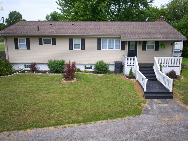 9717 Hayes Avenue, Sandusky, OH 44870 Photo 2