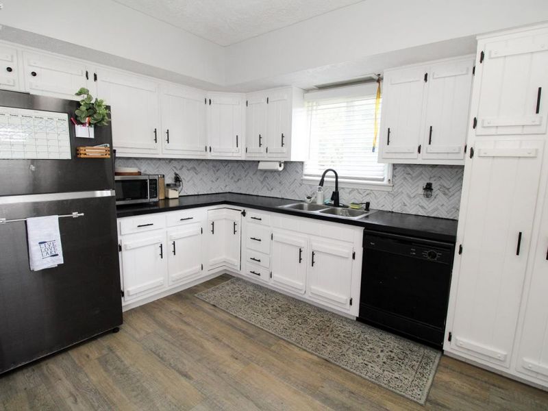 9717 Hayes Avenue, Sandusky, OH 44870 Photo 21