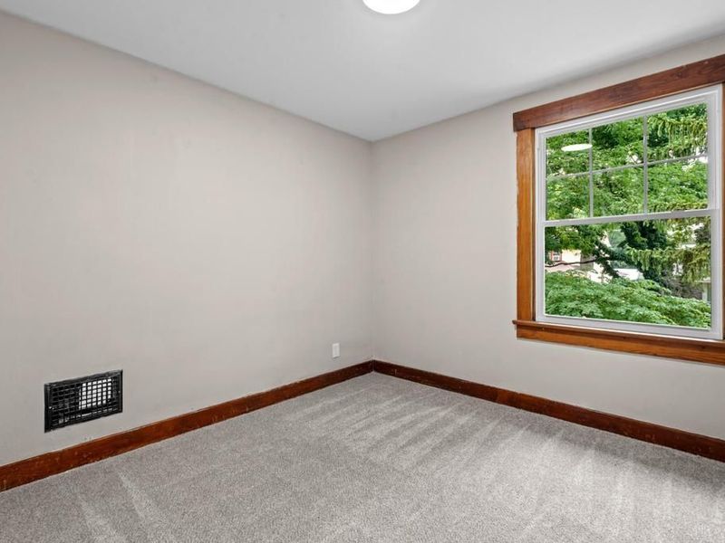 710 Greenlawn Avenue, Dayton, OH 45403 Photo 16