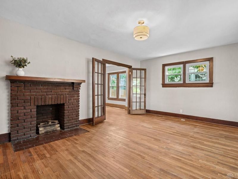 710 Greenlawn Avenue, Dayton, OH 45403 Photo 3
