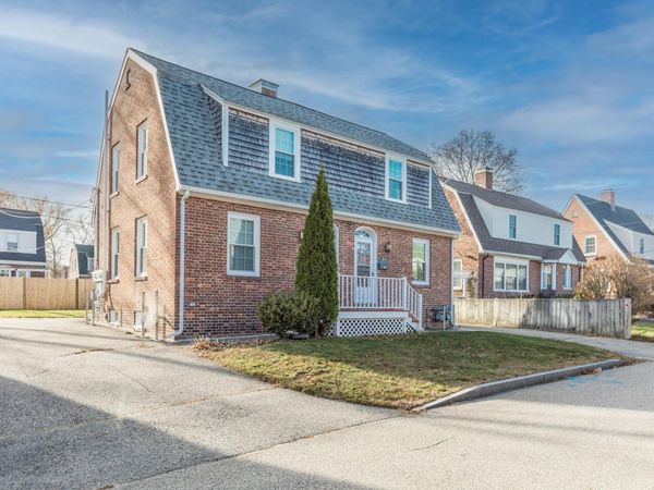 77 Porpoise Way, Portsmouth, NH 03801