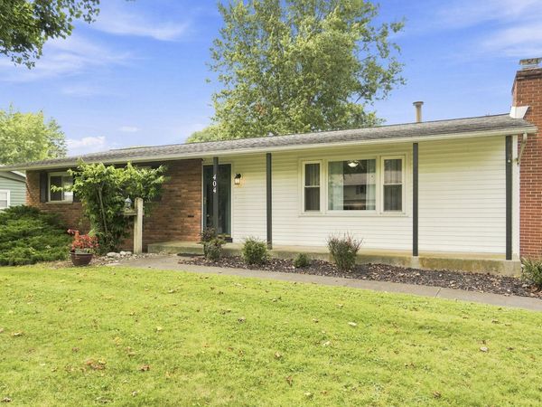 404 Ingle Drive, Ossian, IN 46777