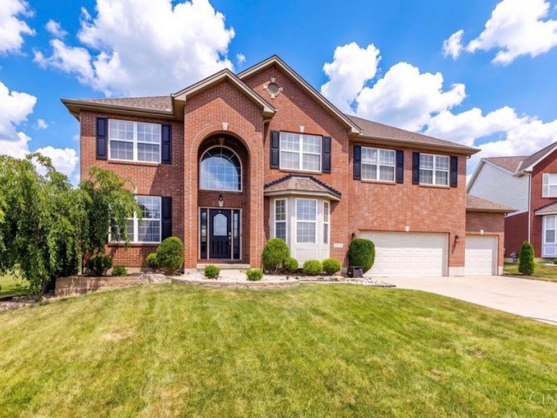 7847 Furrow Court, West Chester, OH 45069 Photo 2