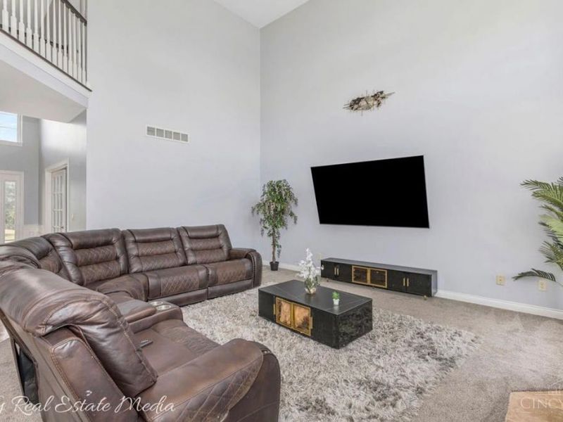 7847 Furrow Court, West Chester, OH 45069 Photo 8