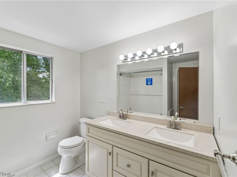 644 Wellfleet Drive , Bay Village, OH 44140 Photo 16