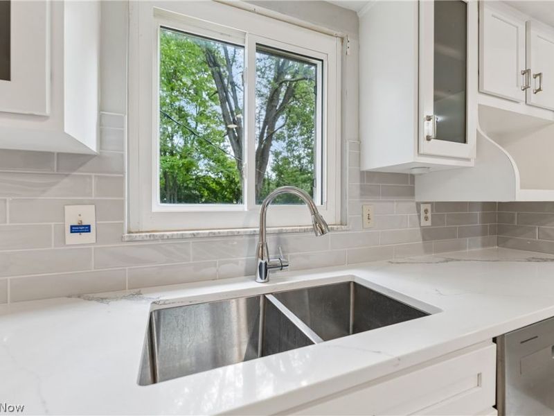 644 Wellfleet Drive , Bay Village, OH 44140 Photo 9