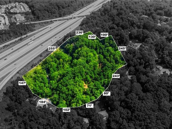 Hanna Road , Willoughby Hills, OH 44094