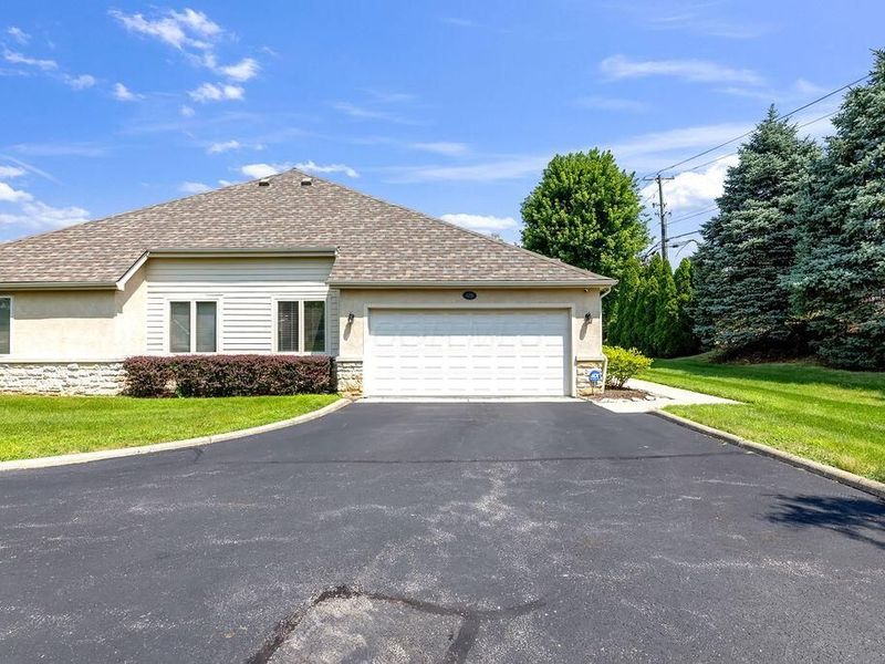 128 Brassic Way, Columbus, OH 43213 Photo 3
