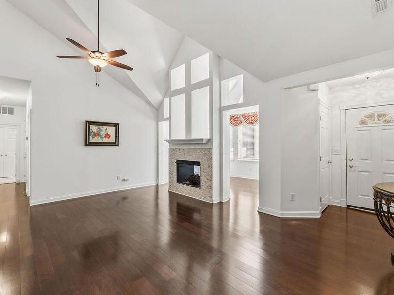 128 Brassic Way, Columbus, OH 43213 Photo 7
