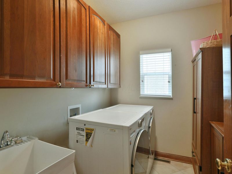 1021 Rutherglen Drive, Columbus, OH 43235 Photo 18