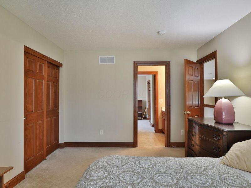 1021 Rutherglen Drive, Columbus, OH 43235 Photo 31