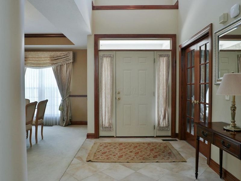 1021 Rutherglen Drive, Columbus, OH 43235 Photo 6