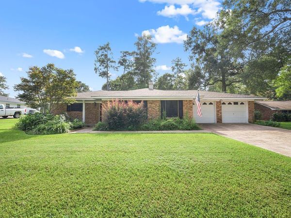 810 Chinquapin , DeRidder, LA 70634