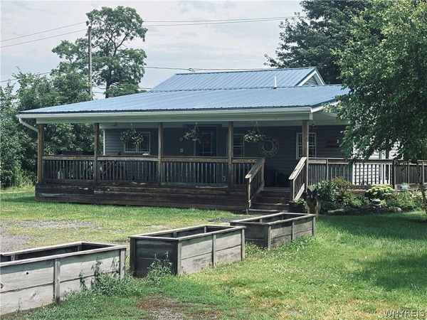 3436 Beebe Road , Newfane, NY 14108