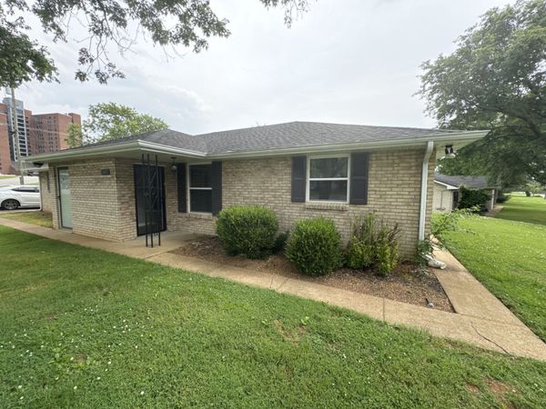 382 Monaco Dr , Hermitage, TN 37076