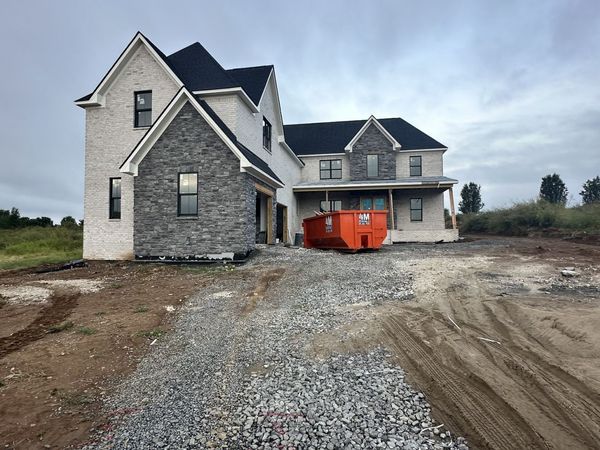 424 Bell Lake Rd, Gallatin, TN 37066