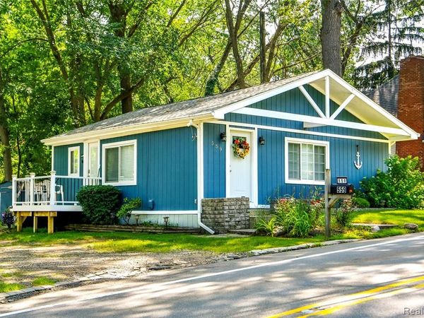 559 Heights Road, Orion Twp, MI 48362