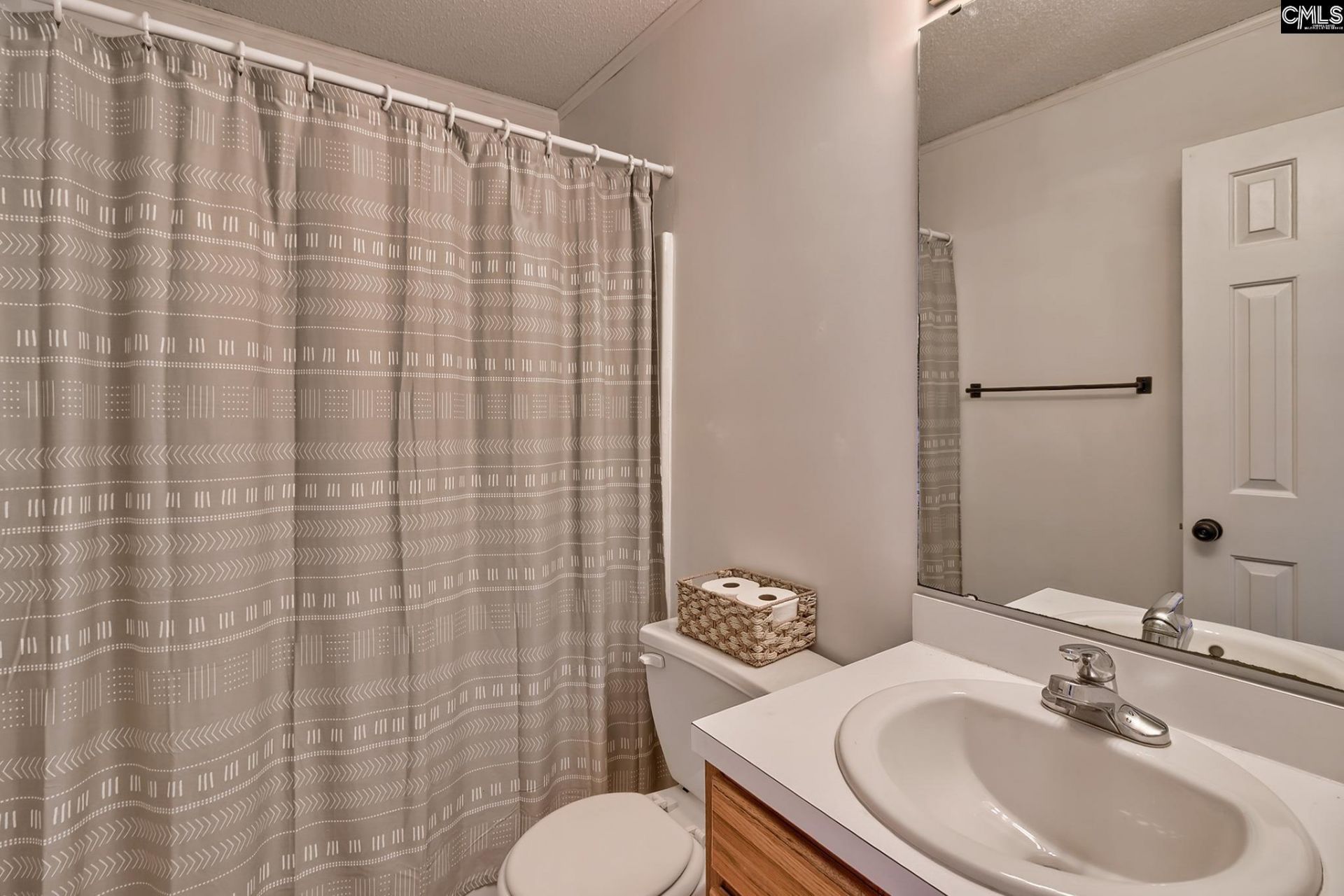 1161 Lake Shire Drive  Photo 16