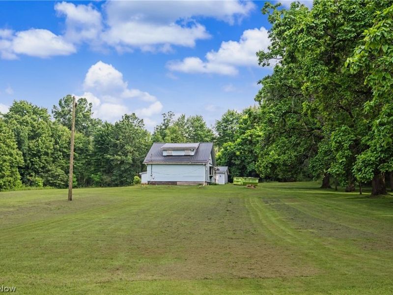 4647 Cooper Road , Lowellville, OH 44436 Photo 4